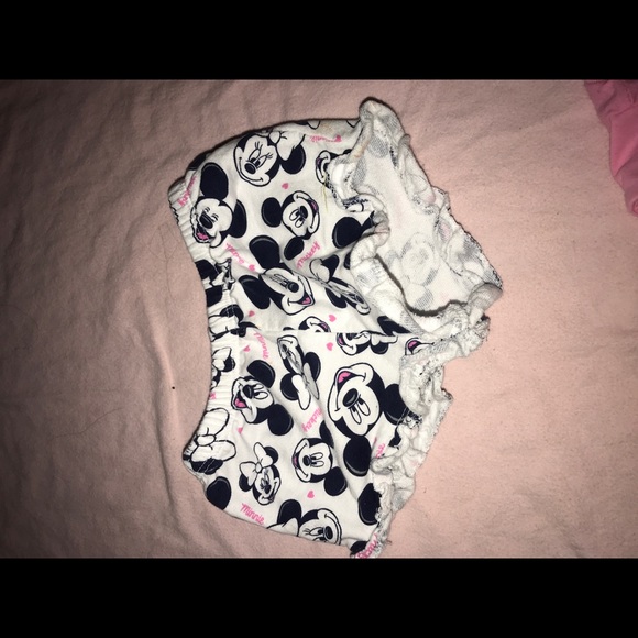 Matching set - Picture 2 of 3